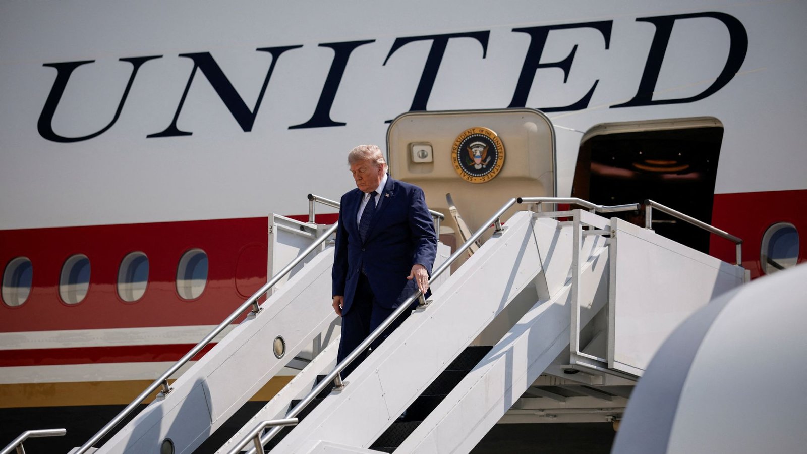 Trump’s new Air Force One grounded, as jet donated by Qatar goes for ‘upgrades’