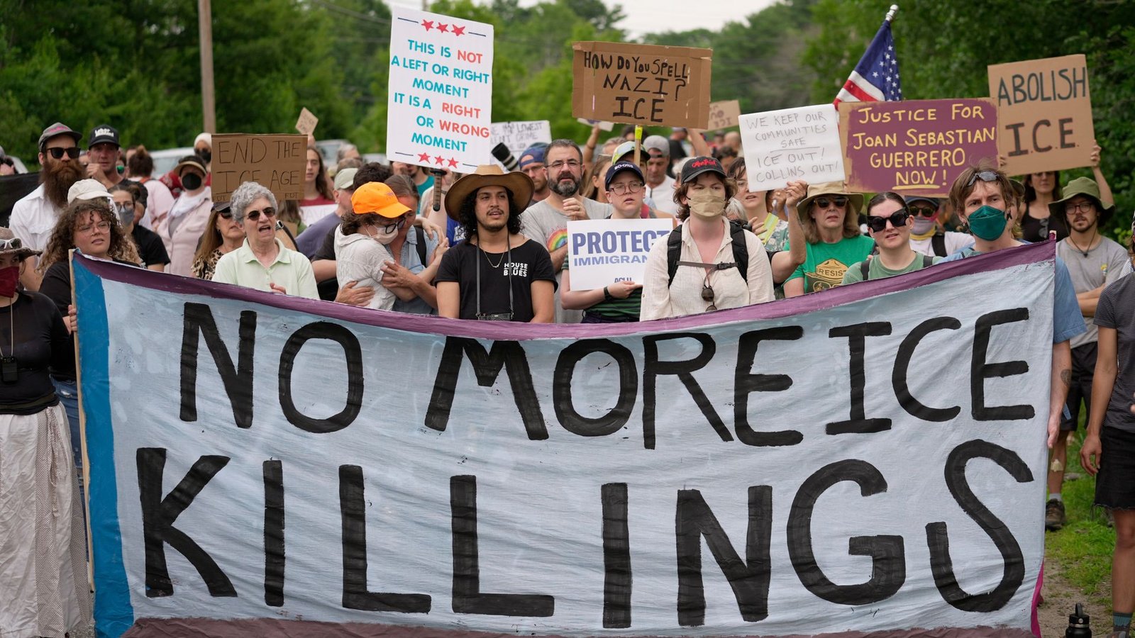 Protest over killing of driver by ICE officer in US
