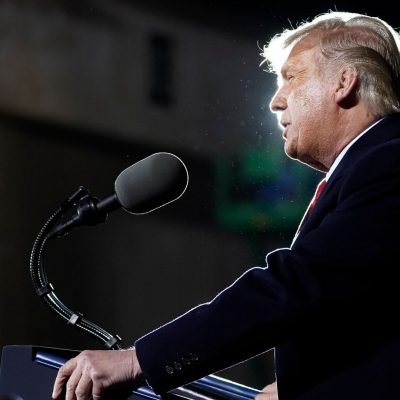 Donald Trump’s teleprompter operator put on unpaid leave after allegedly betting on president’s speeches