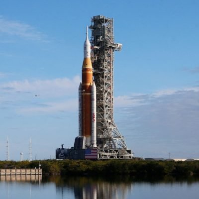 Engineers under pressure to find fix after fuel leak delays mega-rocket moon mission